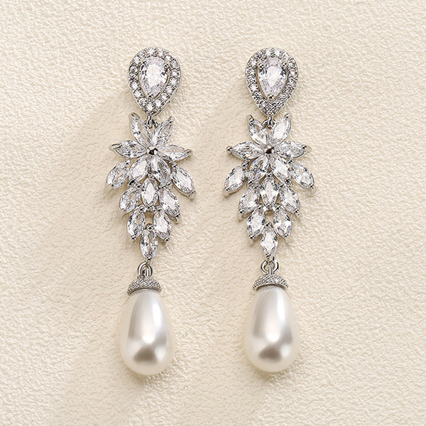 Elegant Crystal & Pearl Earrings