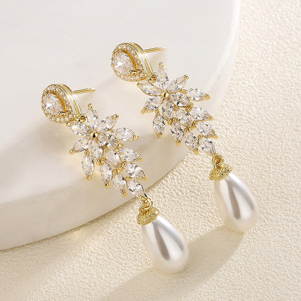 Elegant Crystal & Pearl Earrings