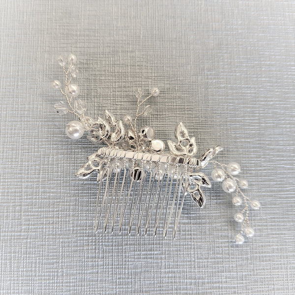 Pearl & Crystal Hair Comb