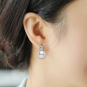 Freshwater Pearl Stud Earrings