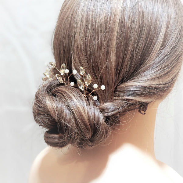 Delicate Pearl Gold Leaves Bridal Hair Pins